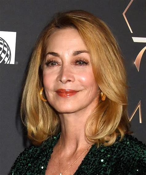 Sharon Lawrence Hairstyles And Haircuts Hair Ideas