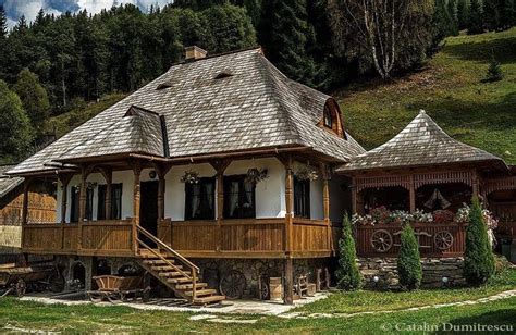 Moldova Bucovina Traditional House Traditional Architecture