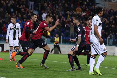 Serie A Cagliari Parma 2 1 Calcio Ansa It