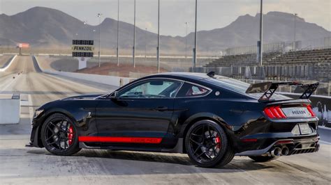 Ford Mustang Shelby GT500 Code Red is a 1,300-hp straight-line weapon ...