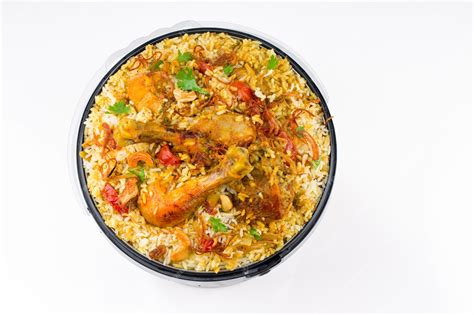 Premium Photo Chicken Bucket Biryani Kerala Dum Chicken Biryani