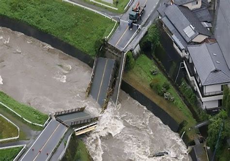 Lluvias Torrenciales Azotan A Jap N Emiten Evacuaci N A M S De Un