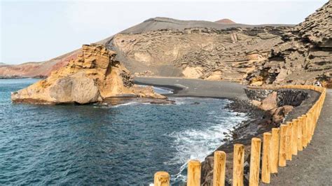 Wyspa Lanzarote najważniejsze informacje i atrakcje Travelogue