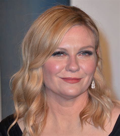 Photo Kirsten Dunst Au Photocall De La Soir E Vanity Fair Lors De