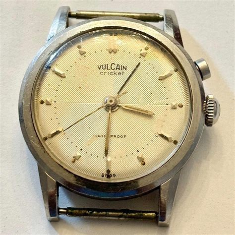 eBay Finds: A Classic Seiko Diver, an Unusual Driver's Watch, a Rare