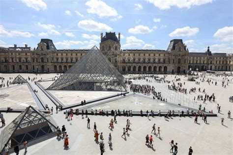 museu  louvre em paris tudo   voce precisa saber