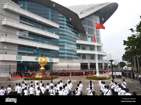 181001 Hong Kong Oct 1 2018 A National Flag Raising Ceremony