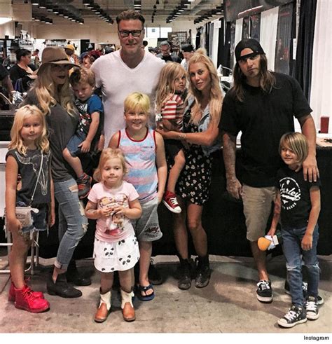 Hey Mama Tori Spelling Slips Into Incredibly Skimpy String Bikini