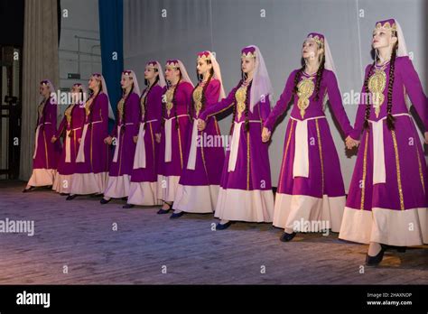 Omsk, Russia. 05 December, 2021. Ten girls in ethnic Armenian costumes ...