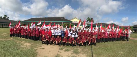 Semangat Siswa Siswi Smkn 1 Sungailiat Berpartisipasi Dalam Menyanyikan Mars Bnn Smkn 1 Sungaliat