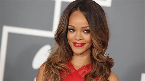 This Is The Most Desirable Face Shape, According To A Top Plastic
