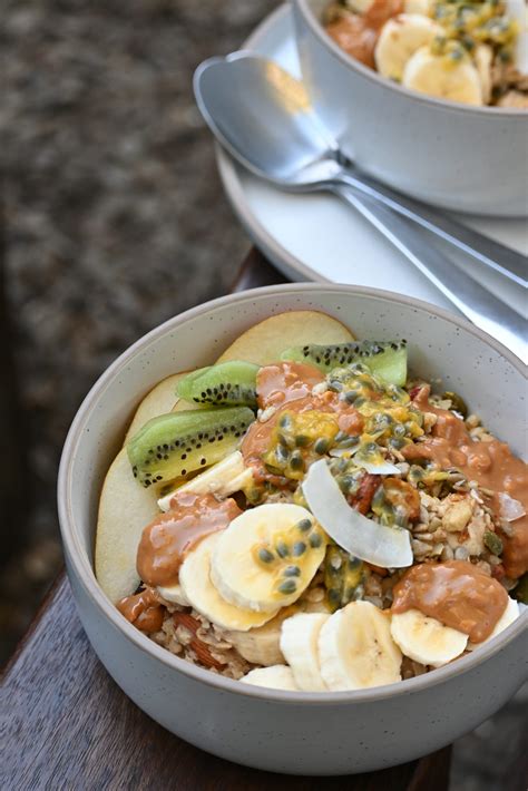 Hot Cross Buns Naked Digest