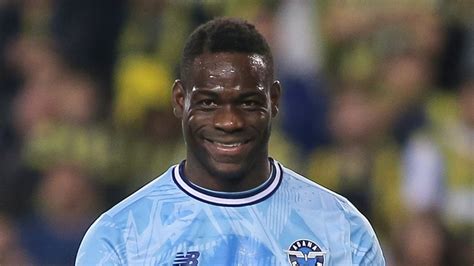 La Nuova Squadra Di Mario Balotelli Va A Giocare In Sudamerica Pronto