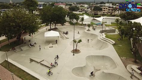 Parque La Rotonda Portoviejo Youtube