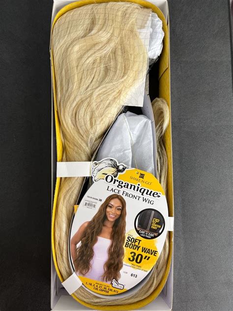 Shake N Go Organique Lace Front Wig Soft Body Wave 30