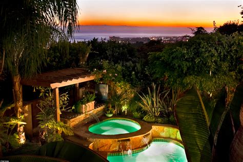 Ventura Views with Pool