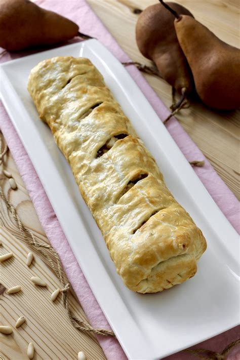 Strudel Alle Pere Ricetta Fatto In Casa Da Benedetta