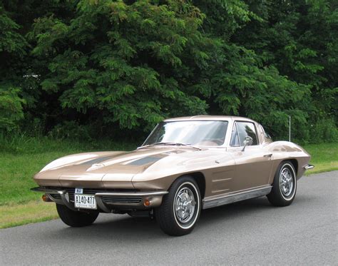 1963 Corvette Sting Ray | AskAutoExperts.com