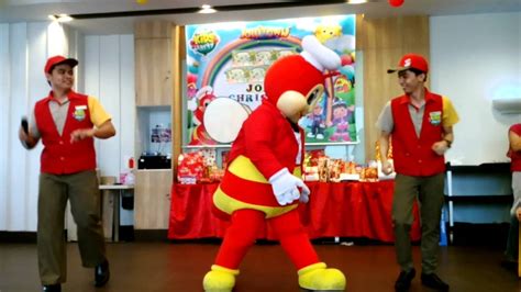 Jollibee Dancing