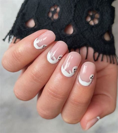 50 Cute Spooky Halloween Nail Ideas Pumpkin And Ghost Wear Shoes 1