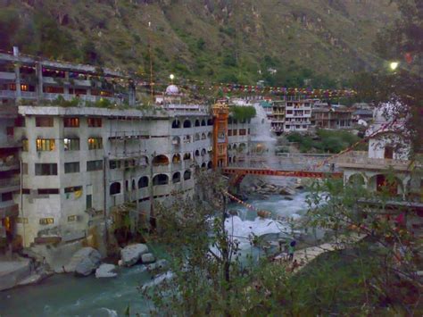 Manikaran Sahib - SikhiWiki, free Sikh encyclopedia.