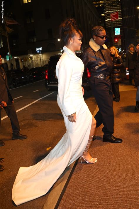 Rihanna Badgalriri Nude Onlyfans Leaks Fappening Page Fappeningbook