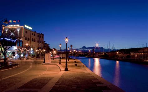 Natale All Ora Blu Cesenatico View On Black Porto Canale Flickr