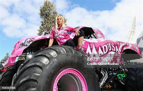 Monster Jam Madusa Photos And Premium High Res Pictures Getty Images