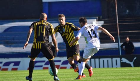 ¿cuándo Y Cómo Será La Vuelta De Los Hinchas Al Fútbol Uruguayo