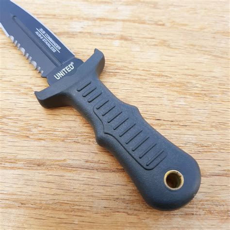 United Cutlery Sub Commander Fixed Knife 2 5 Aus 6 Steel Blade Black