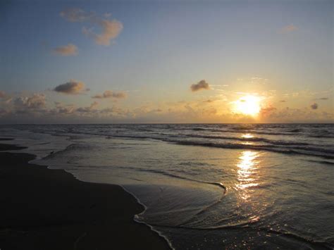 9 Best Beaches In Corpus Christi (And Nearby!) - Texas Travel 365