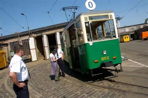 Zabytkowe autobusy i tramwaje ponownie wyruszają w ten weekend na swoje