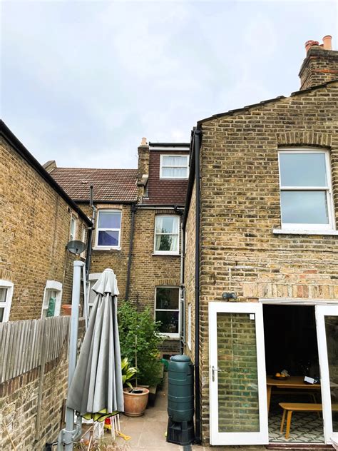 L-Shaped Loft Conversion - Finsbury Park - Loft conversions by Rooftop