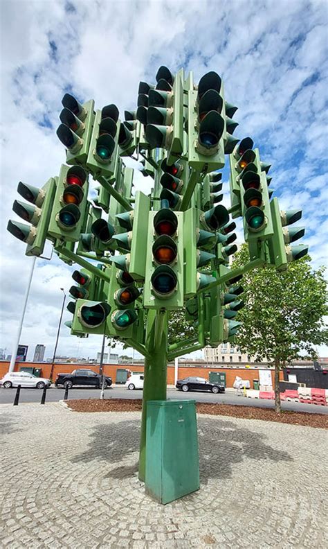 A One Of A Kind Sculpture In London The Traffic Light Tree