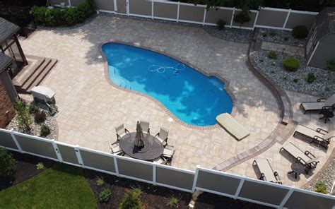 Enhancing Your Pool Experience With Patio Paver Pool Design Primo