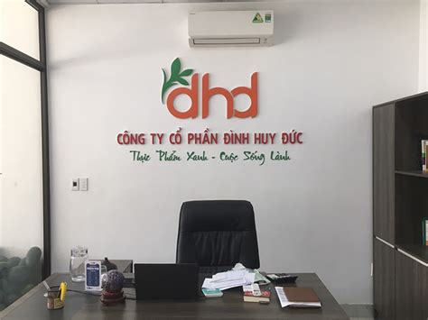 Thi công logo backdrop văn phòng tại Hải Phòng cho Cty Đình Huy Đức