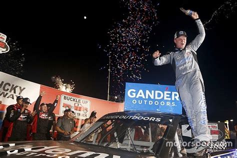 Tyler Ankrum Takes Kentucky Truck Win As Moffitt Runs Out Of Gas