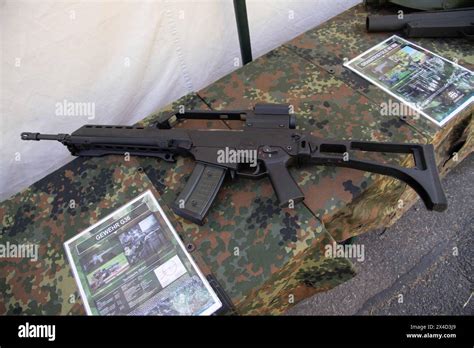 Sturmgewehr G 36 der Bundeswehr, allgemein, feature, Randmotiv ...