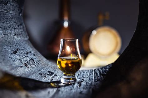 Descubre El Arte De La Degustación De Whisky Una Guía Completa BNG