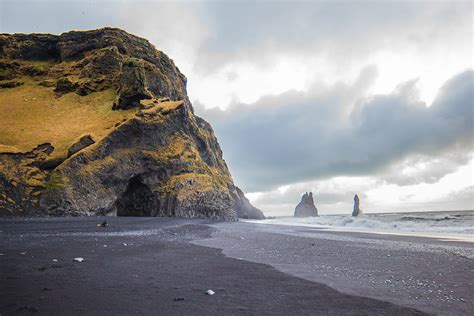 Het Zwarte Strand Van Reynisfjara In IJsland Reynisfjara Black Beach