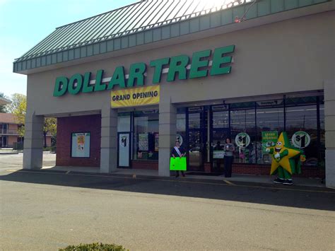 [LETTER3 5] Dollar Store East Haven
