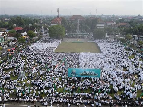 Kick Off Satu Abad Nu Dan Apel Hari Santri Belasan Ribu Santri Padati