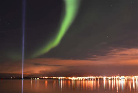 Blue Lagoon and Northern Lights Vacation Package | Icelandair US