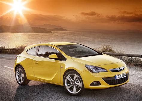 2011 Opel Astra GTC Specs & Photos - autoevolution