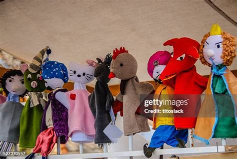 767 Hand Puppets Stock Photos, High-Res Pictures, and Images - Getty Images