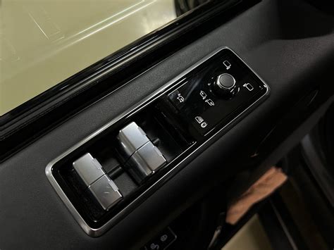 Аксессуары Range Rover Voque 405 - сенсорные кнопки на руль и панель ...