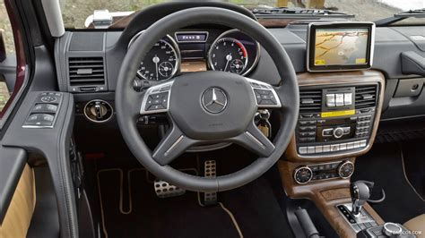 2013 Mercedes-Benz G550 - Interior | Caricos