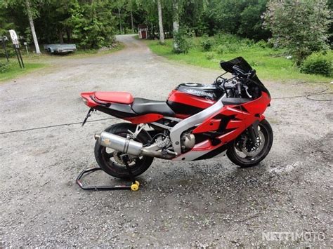 Kawasaki Zx R Cm Kuopio Moottoripy R Nettimoto