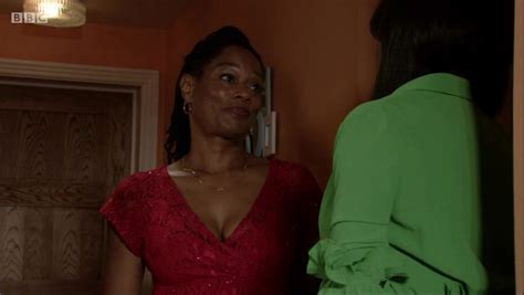 Free Hot Cleavage Porn Videos XHamster