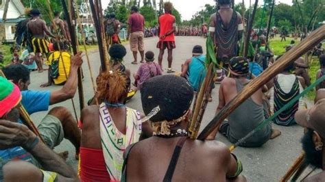 Konflik Di Yahukimo Papua Kematian Eks Bupati Hoaks Hingga Ribuan